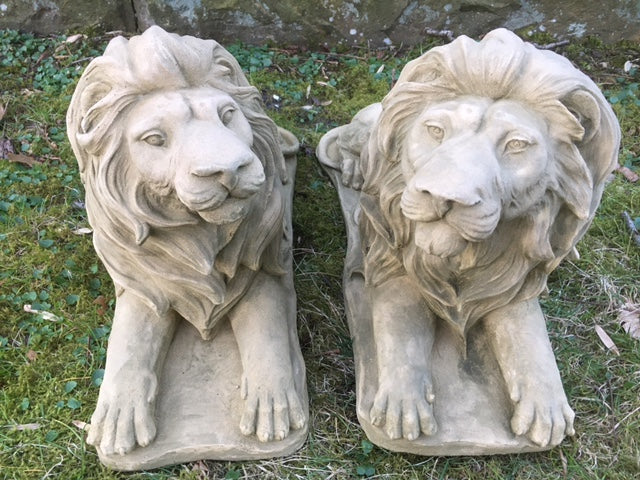 Löwenstatue