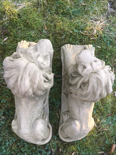 Löwenstatue