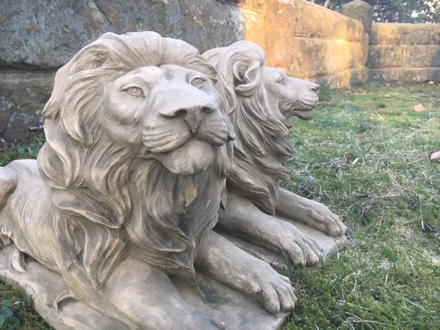 Löwenstatue